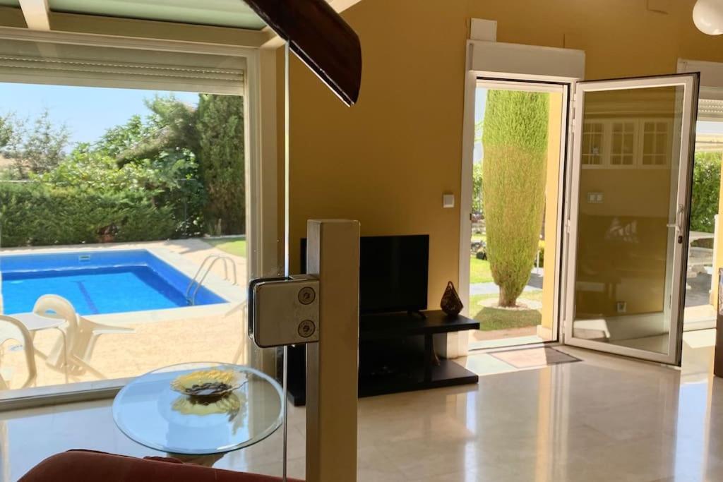 Madrid City Modern Apartment In Villa, Free Wifi Arroyomolinos Exterior photo